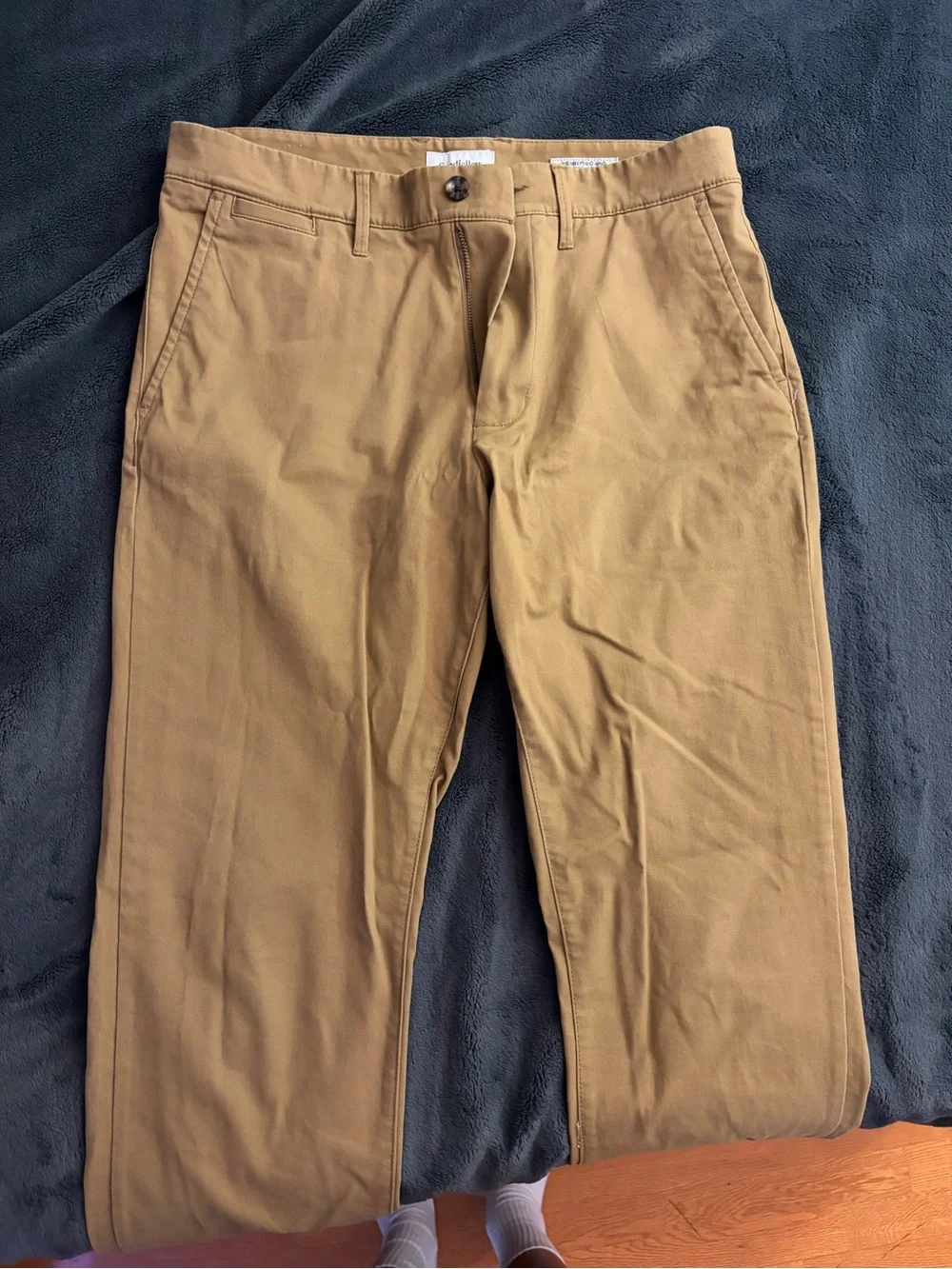 Goodfellow & Co Men’s Tan Chinos - Flat Front